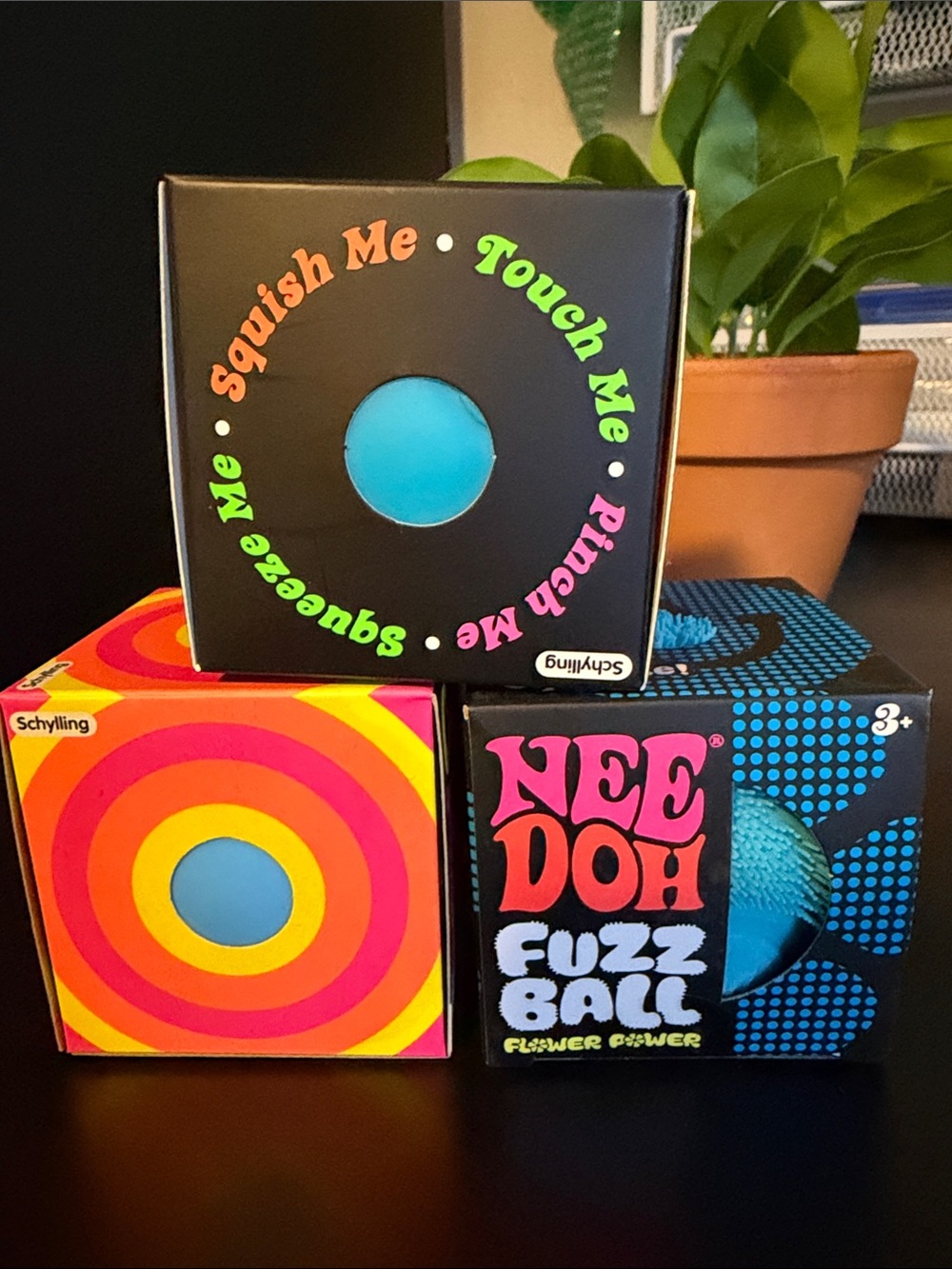 THREE 3 NeeDoh Balls Fuzz Ball Groovy Glob & Color Changing all Blue Authentic